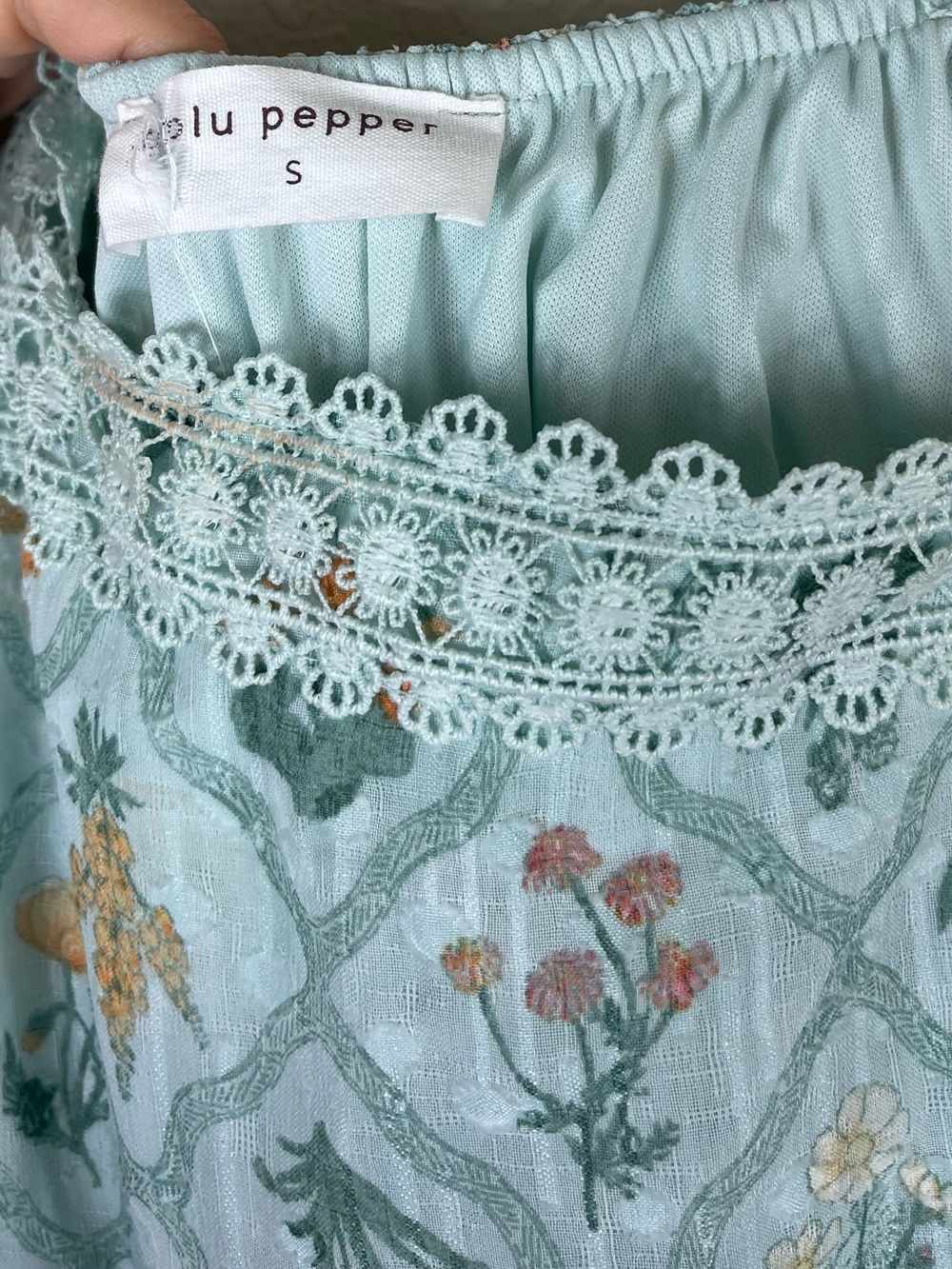 Blu Pepper Floral Tiered Maxi Dress Lace Tie Straps Size Small NWT - Picture 6 of 8